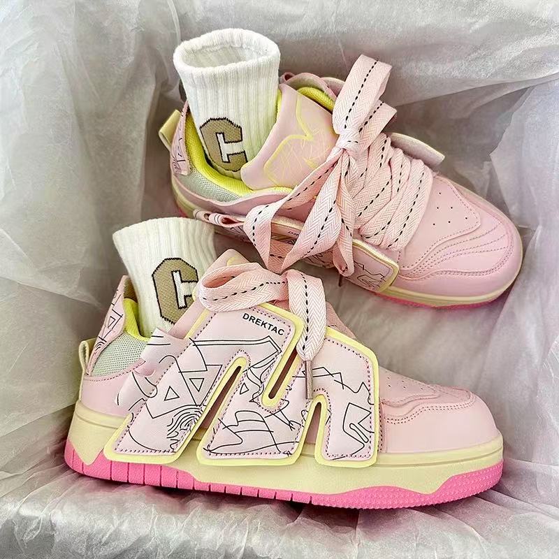 casual skateboarding shoes